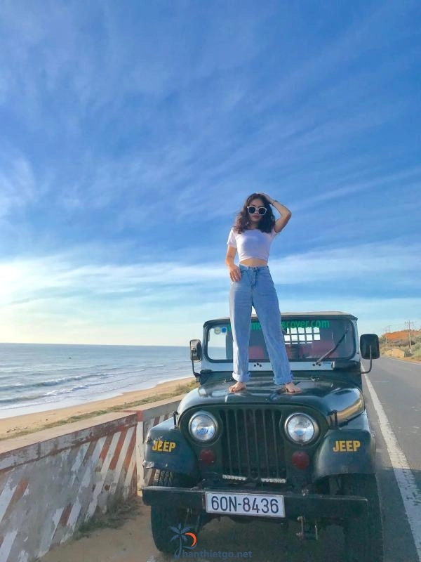 Bãi biễn hòn rơm mang vẻ đẹp hoang sơ Phan Thiết Bình Thuận - 540