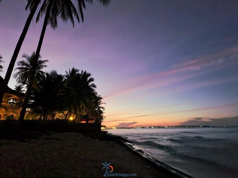 Bãi Rạng Mũi Né - Bãi tắm đẹp nhất thành phố biển Phan Thiết , Bình Thuận - 811