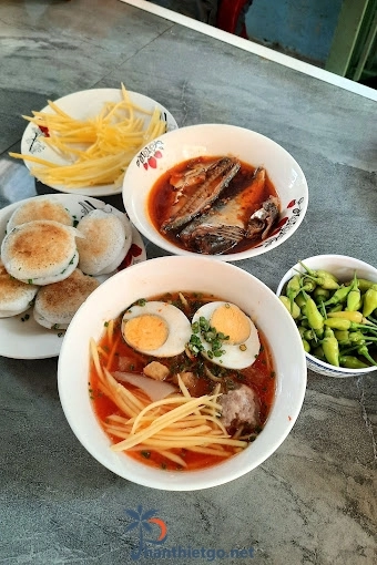 Bánh Căn Lân Nguyệt - Một trong những đặt sản Phan Thiết - 1493