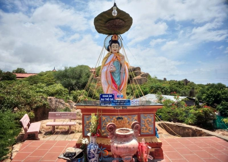 Chùa Cổ Thạch - Ngôi chùa huyền bí mang tên của đá tại Bình Thuận - 1544