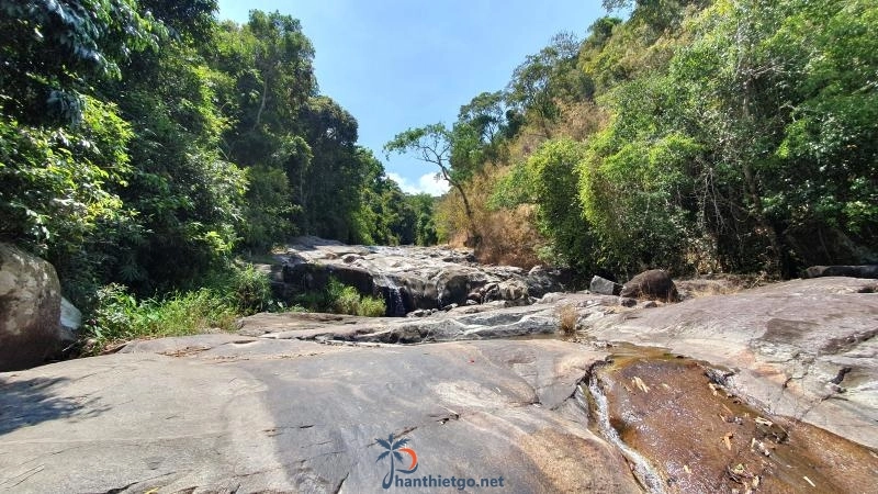 Thác 9 tầng Đa Mi - Thác nước hùng vĩ giữa núi rừng bạt ngàn. - 1666