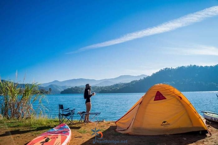 Hồ Hàm Thuận - Dạo chơi trên ốc đảo xanh ngát giữa lòng Bình Thuận - 1735