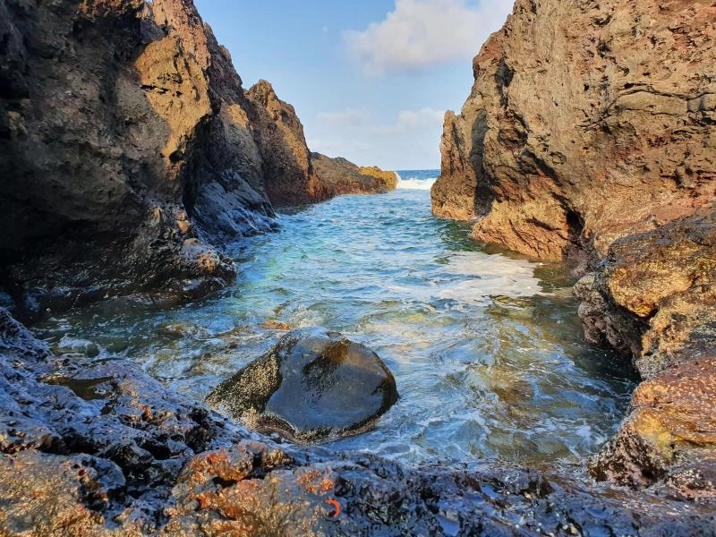 Gành Hang (Khe Sung Sướng) Phú Quý Phan Thiết - Bình Thuận - 1982