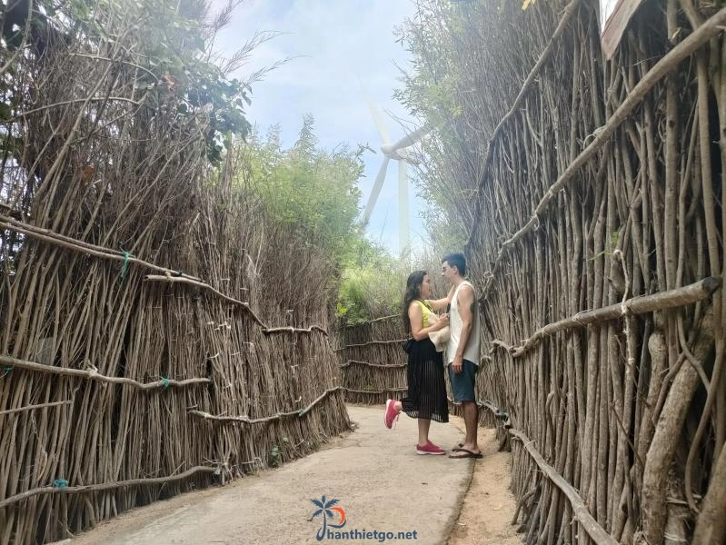 Con đường điện gió (Chị Nên) Phú Quý - 2045