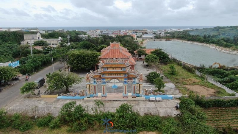 Đền thờ Công chúa Bàn Tranh - Phú Quý - 2029