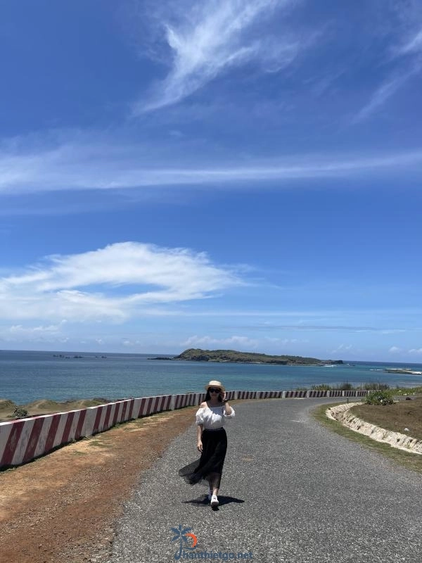 Dốc Phượt Phú Quý - Cứ đưa máy lên là ra hình đẹp - 2069