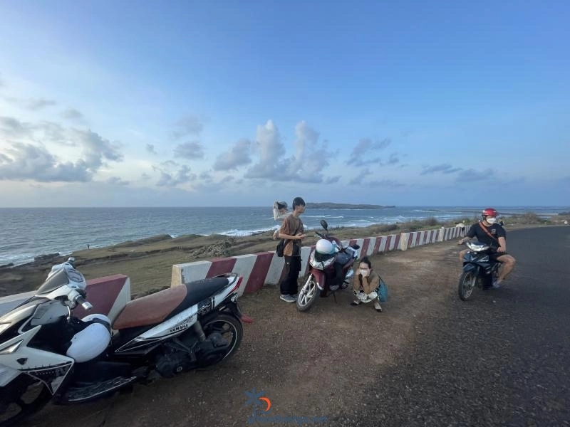 Dốc Phượt Phú Quý - Cứ đưa máy lên là ra hình đẹp - 2081