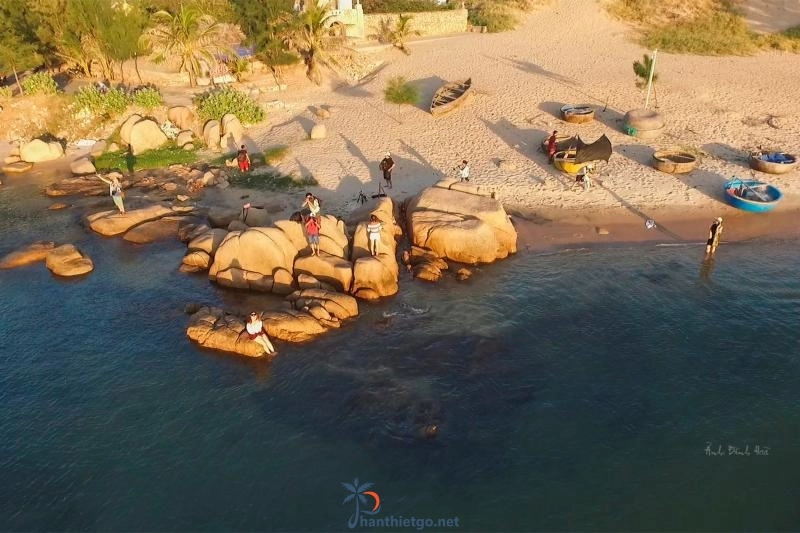 Làng Chài Mũi La Gàn - Vẻ đẹp hoang sơ cho tâm hồn thích phiêu lưu - 2269