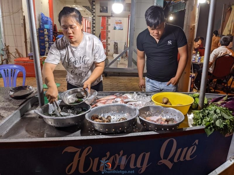 Quán hải sản Hương Quê - quán nhậu vỉa hè Phan Thiết - 2560