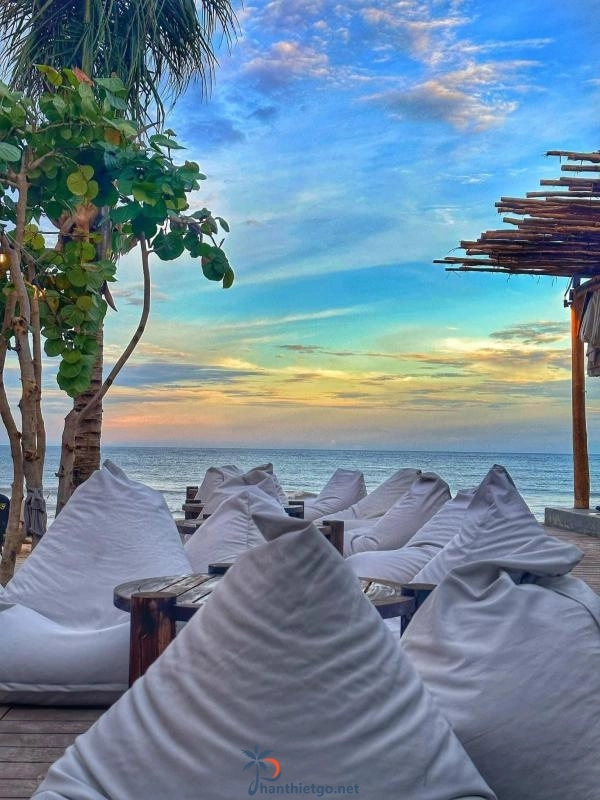 ALOHA BEACH CLUB – quán bar, nhà hàng nằm sát biển Novaworld Phan Thiết - 2718