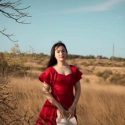 Đồi cỏ vàng phan thiết hàm tiến