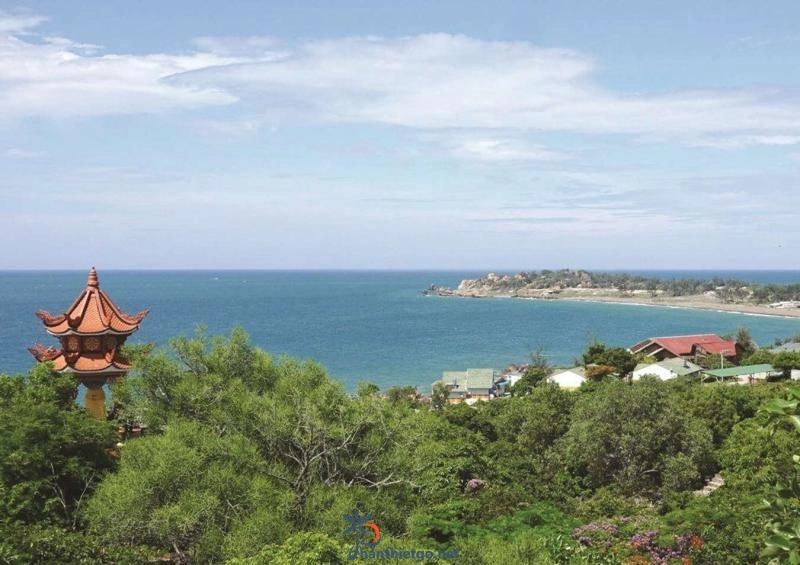 Biển Cổ Thạch - Thưởng Thức Vẻ Đẹp Huyền Ảo Của Bãi Đá 7 Màu Cổ Thạch - 977