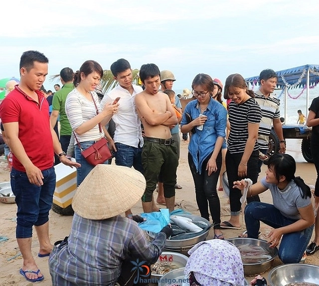 Bãi Biển Cam Bình Lagi - Điểm cắm trại không thể bỏ lỡ. - 1125