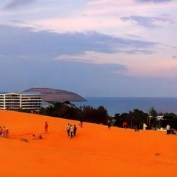 Đồi Cát Đỏ Mũi Né - Điểm checkin cực chill tại Mũi Né