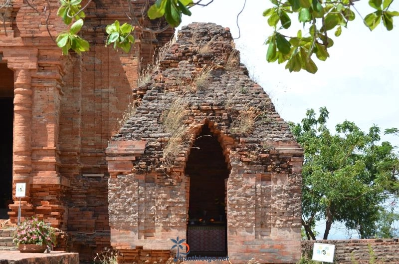 Tháp Chàm Poshanư Phan Thiết - Khám phá tinh hoa kiến trúc Chăm Pa - 1554
