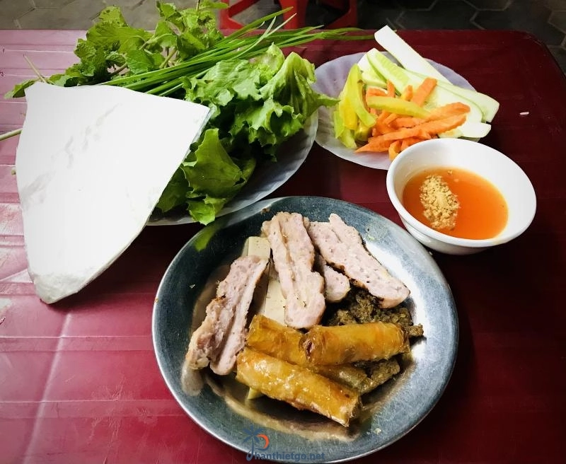 Nem nướng Minh Hiếu - Đường Trần Hưng Đạo Phan Thiết - 1828