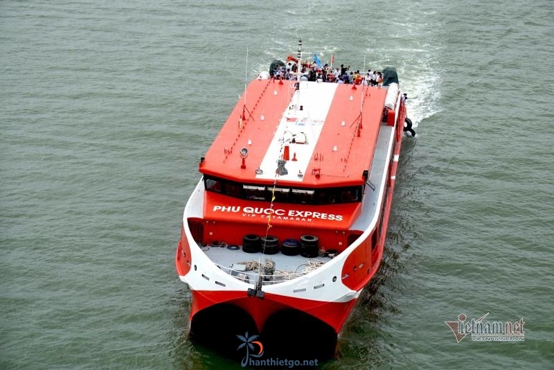 Tau cao tốc TRƯNG TRẮC tuyến Phan Thiết - Phú Quý - 2433