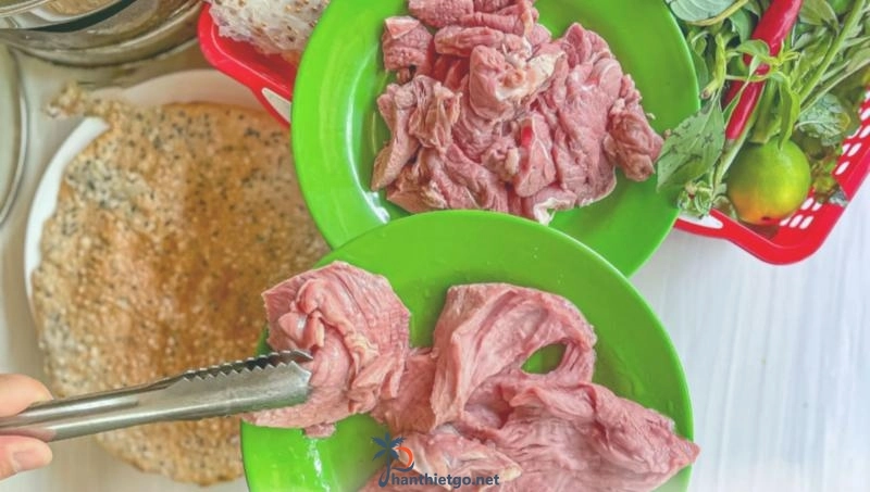 Những điều nhất định phải làm khi đi Phú Quý - 2529