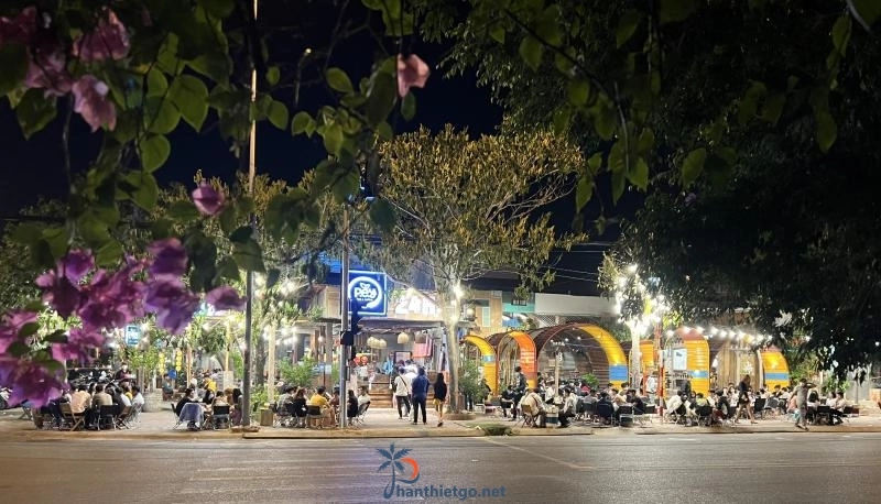 Pey coffee Phan Thiết - không gian mở chuyện - 2862