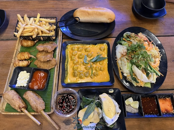 Thùng Gỗ - Nhà Hàng Mũi Né - 3058