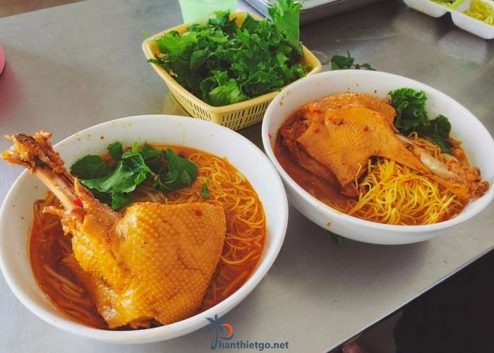 Mì Quảng Phan Thiết - Những quán mì quảng ngon nức tiếng tại Phan Thiết - 4804