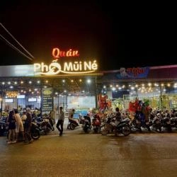 PHỐ MŨI NÉ - CƠM NIÊU HẢI SẢN TƯƠI SỐNG